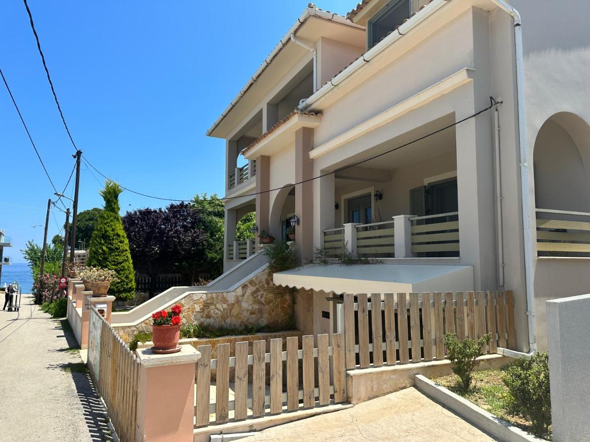 אפרטהוטל Kypseli Golden Coast Boutique - Luxury Living מראה חיצוני תמונה
