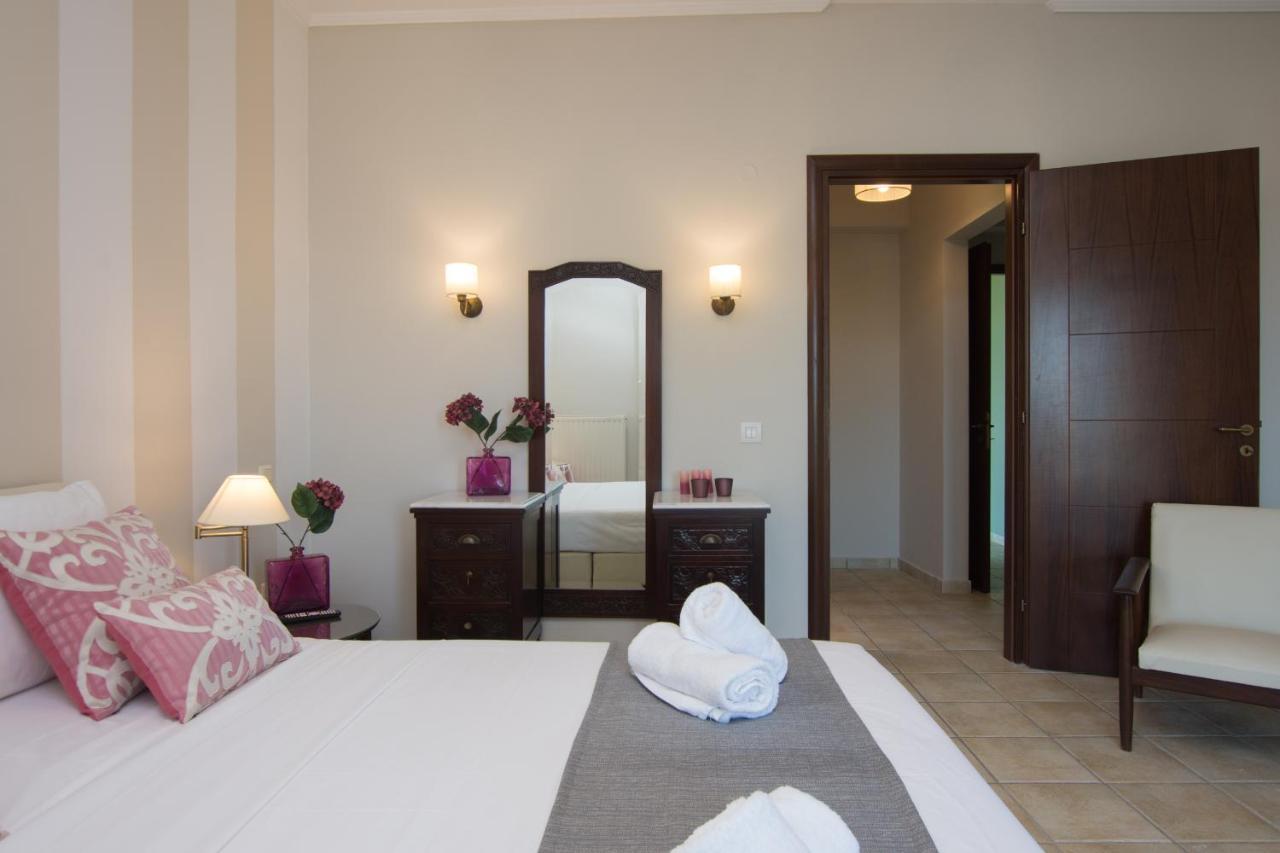 אפרטהוטל Kypseli Golden Coast Boutique - Luxury Living מראה חיצוני תמונה