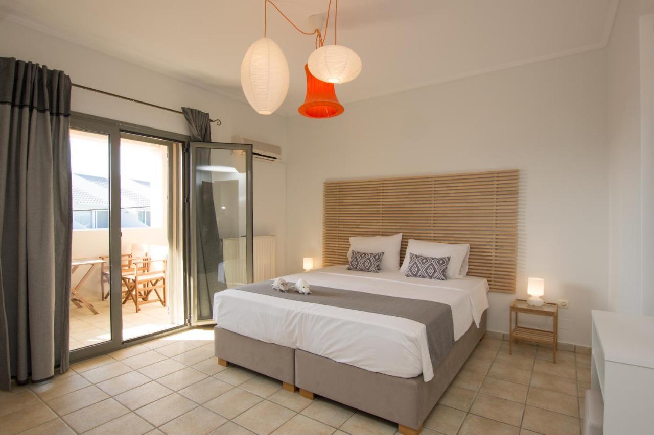 אפרטהוטל Kypseli Golden Coast Boutique - Luxury Living מראה חיצוני תמונה