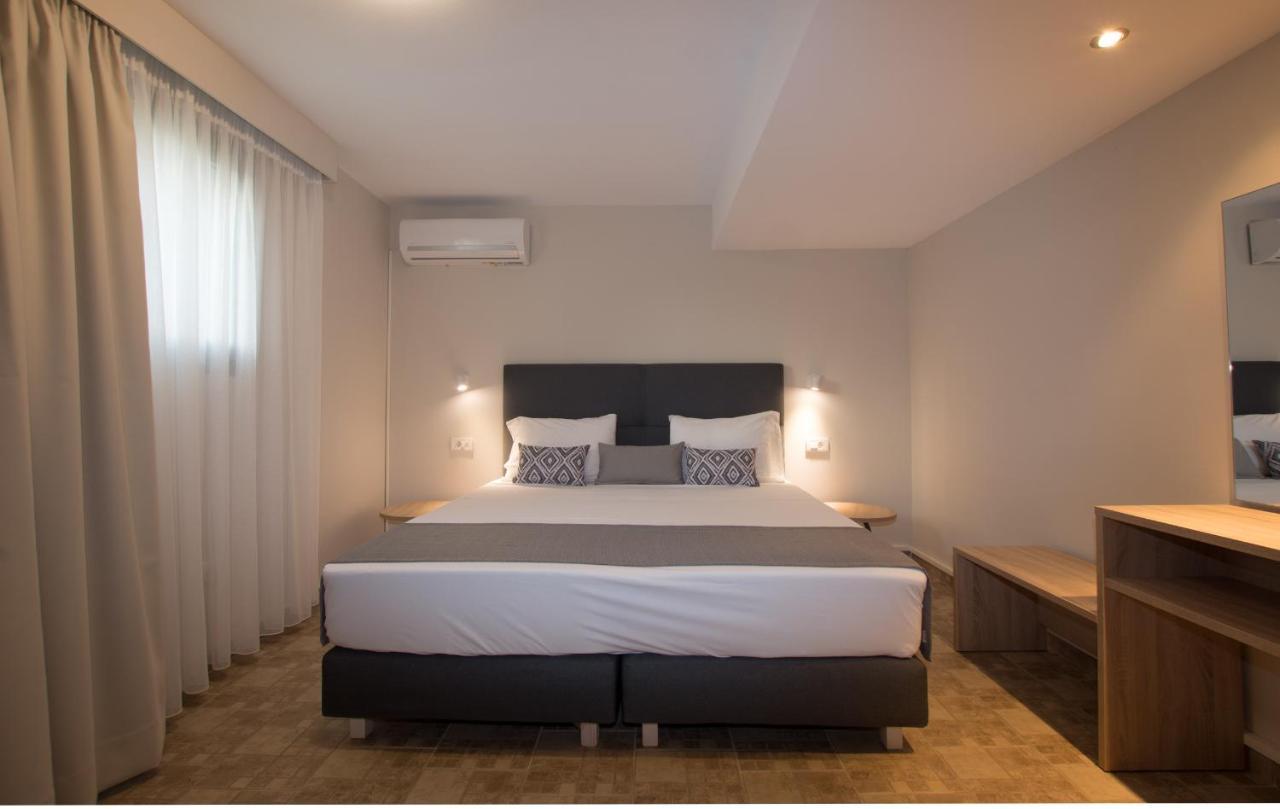אפרטהוטל Kypseli Golden Coast Boutique - Luxury Living מראה חיצוני תמונה